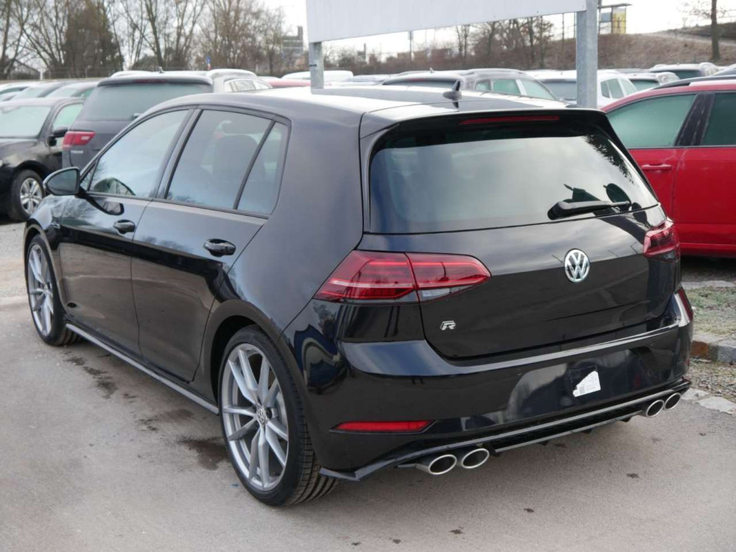 A8F875A7-AA79-4081-BB5E-8F69342F5668