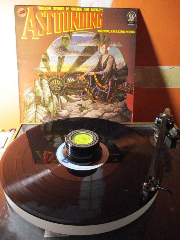 Hawkwind - Astounding Sounds, Amazing Music
