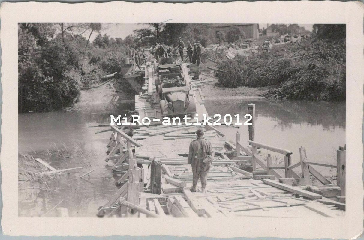 ! Kübel mit Pak Geschütz auf Kriegsbrücke