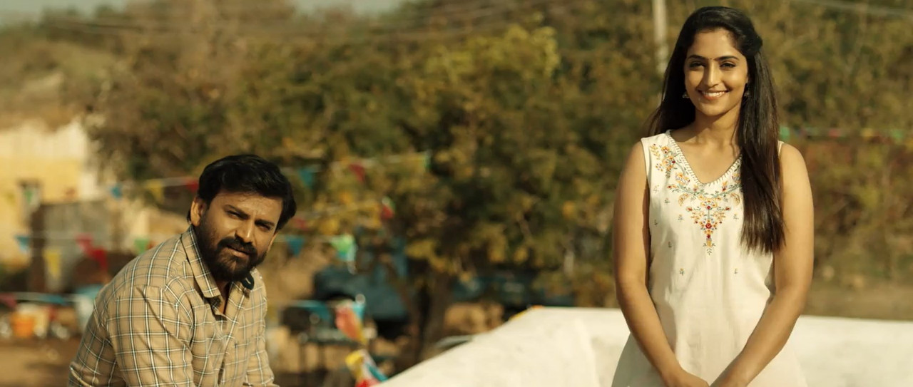 Rathnan Prapancha 2021 WebRip [Hindi] 480p, 720p ESub Screenshot