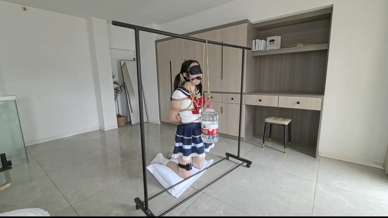 FXX-SM-JQ日系小说还原剧情 邻家女孩初长成 加强版训练.mp4_20250505_091201.634