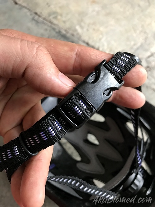 tali buckle topi keledar basikal