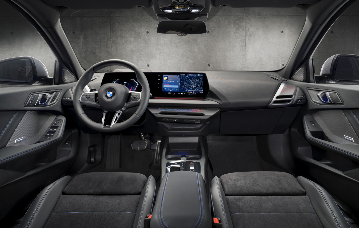 P90551957_highRes_the-all-new-bmw-1-se