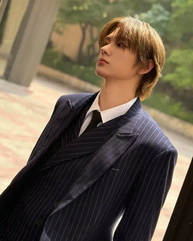 20250822_225623_copy_1229x1536