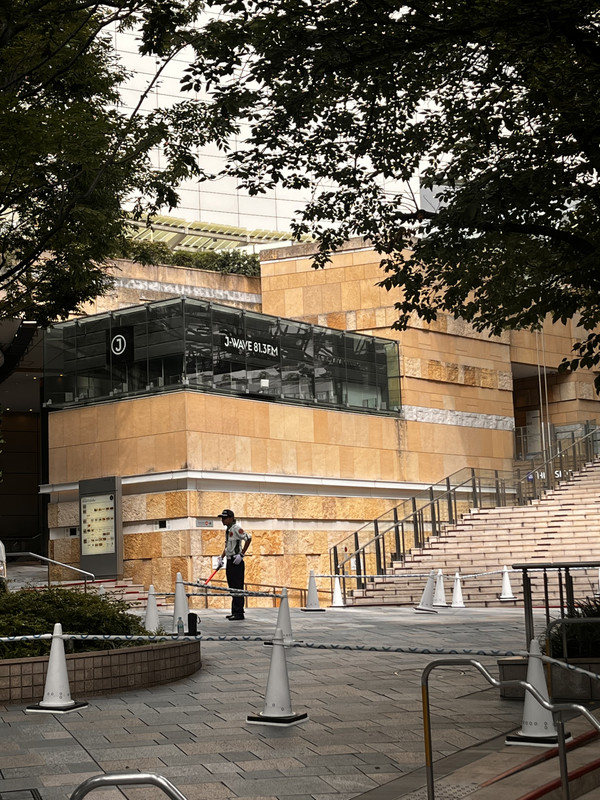 B721FCA3-ABBB-4C1A-A41E-9ED22DA6FEA1