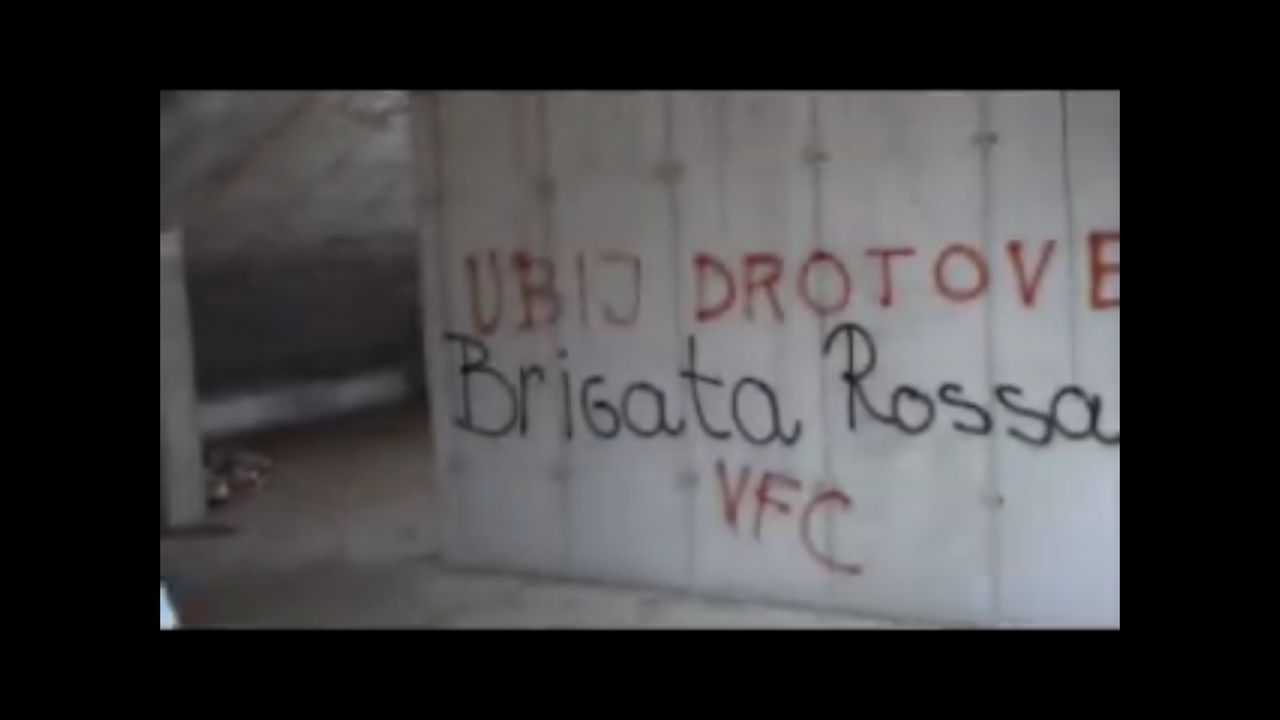 F99104F8-3FBC-4A6A-8151-0AC73AD821AE