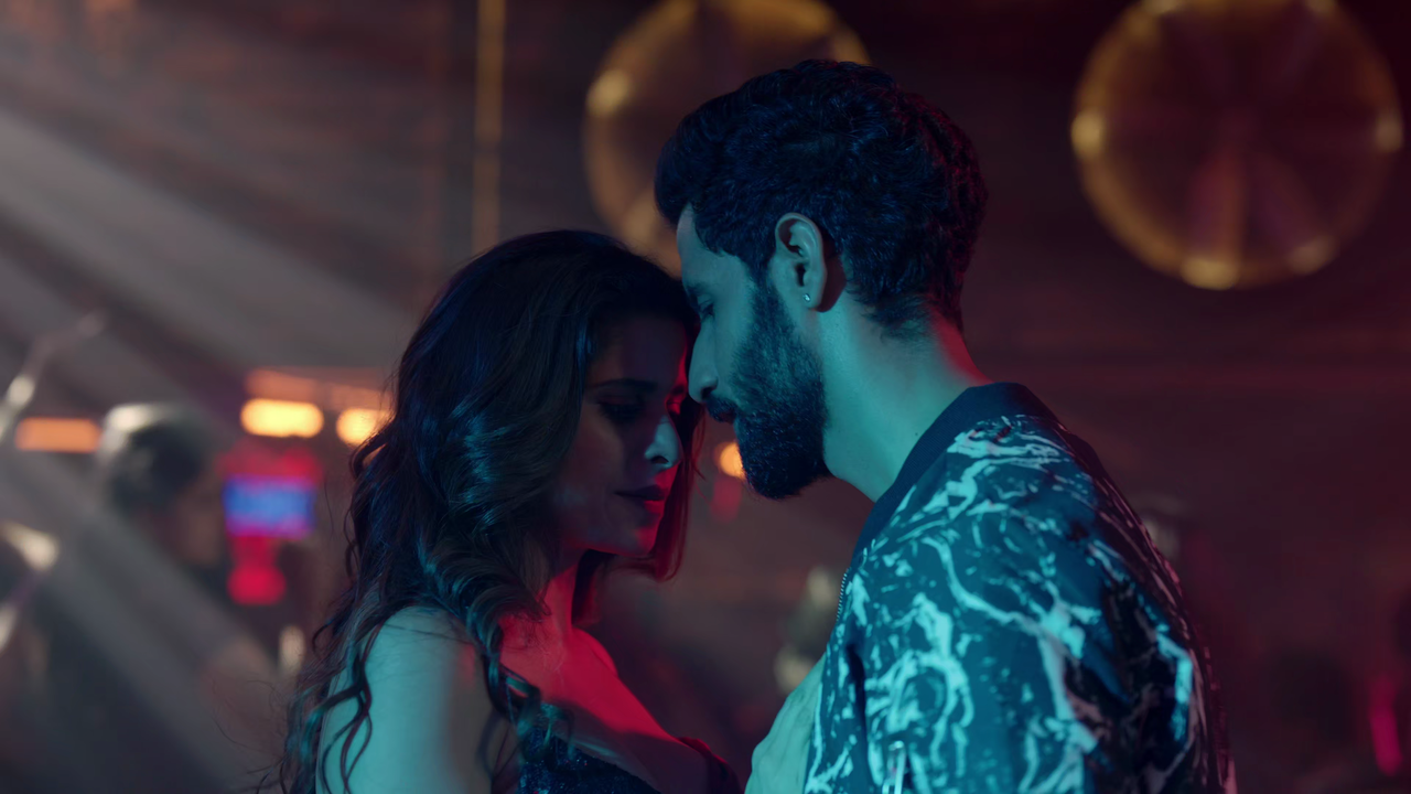 vlcsnap-2025-02-21-01h59m38s760