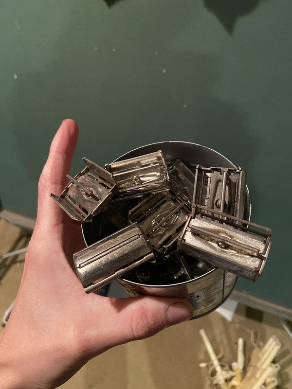 11A0724F-F233-4376-B772-9BA5D34EC3D4