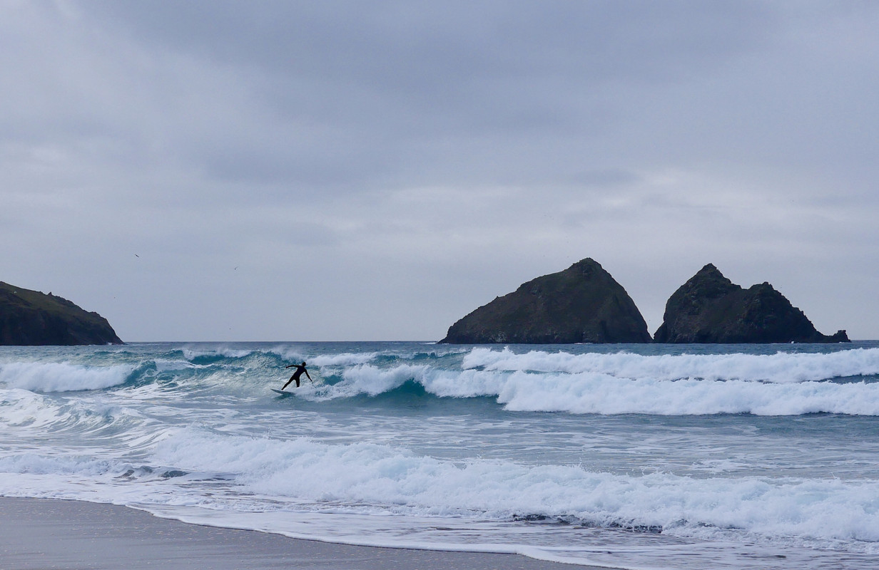 7583F5E2-5D7A-4030-A3EB-9F59C04EE061