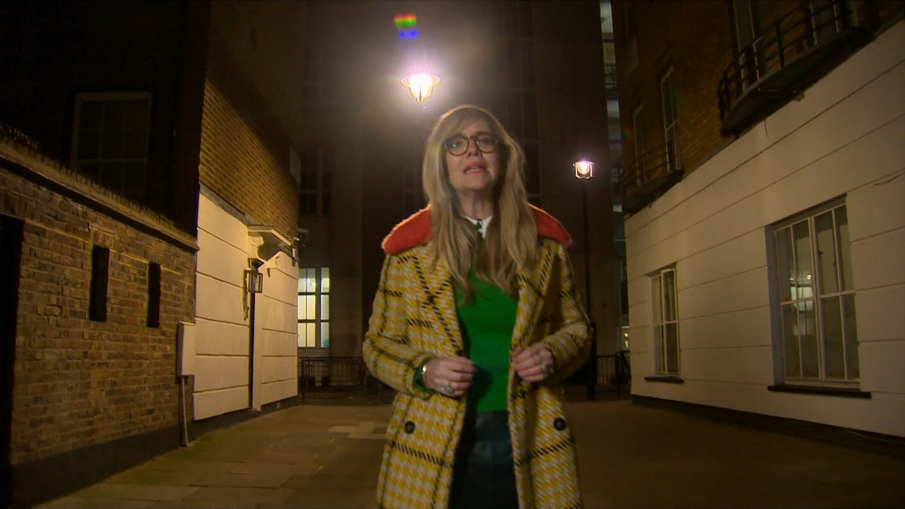 Newsnight_20210311_22452325.ts_snapshot_02.49.919