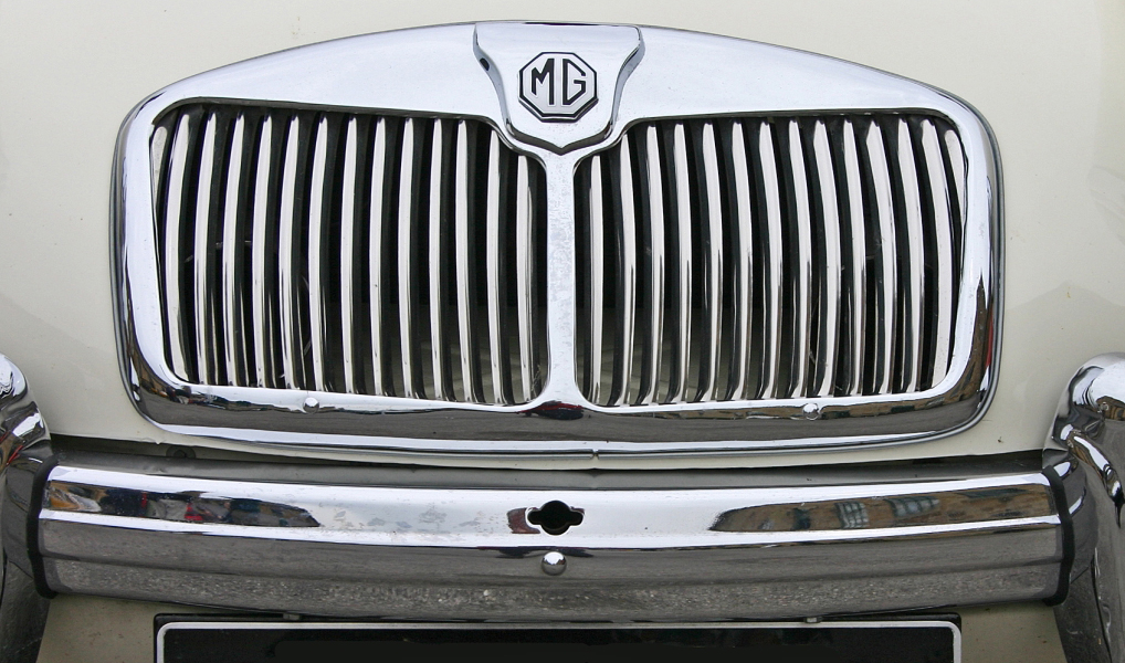 logo MG A 1500