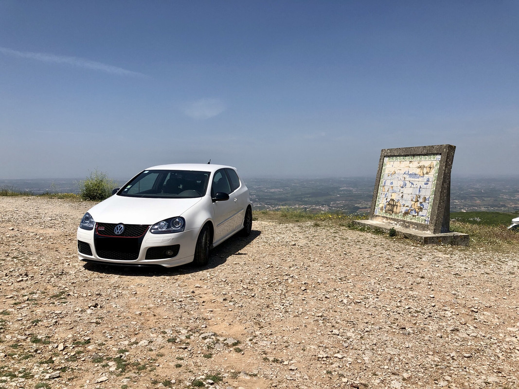 3BAB9461-EE99-499E-B6F1-60153CD9D3E1