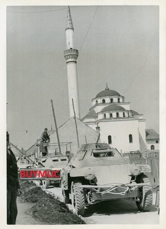 LARGE FOTO Panzer KFZ Panzerspäwagen Serbien