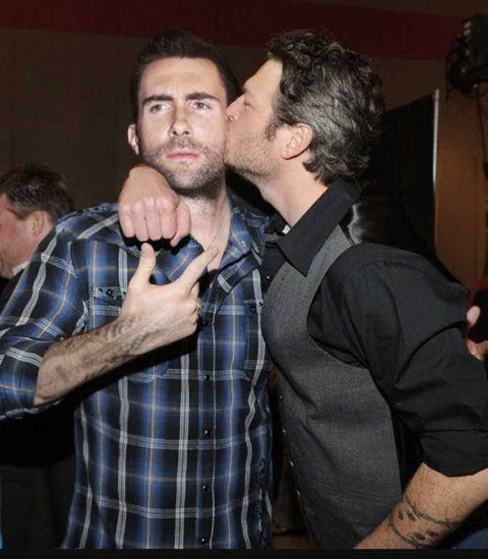 9431D3EF-3129-4F3B-8880-E529B5FDAB9B