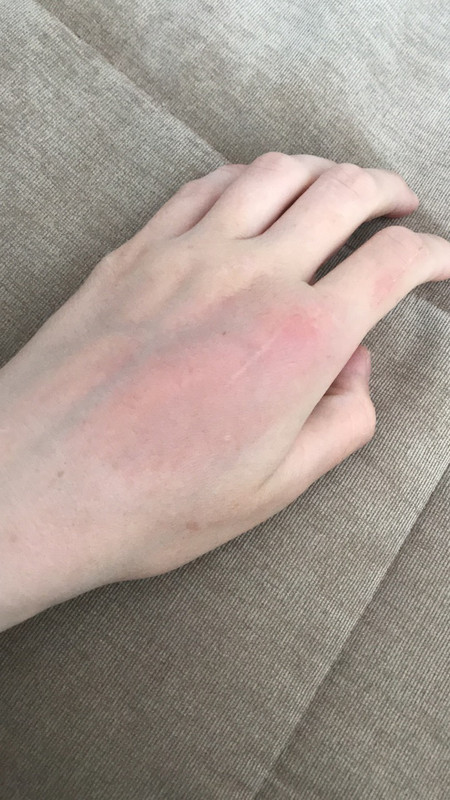 002BC4C3-2D04-43A5-AE08-163588593F1D