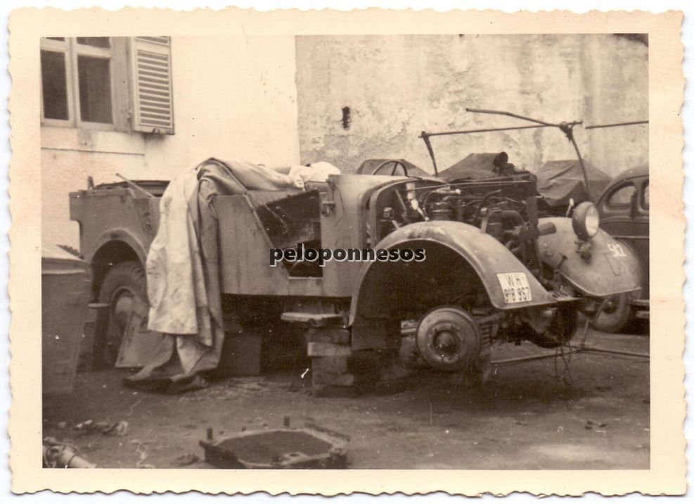 Orig. Foto Unfall leich. Einheits Pkw Kübelwagen