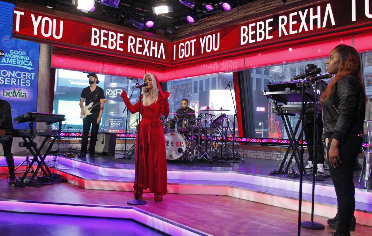 bebe-rexha-performs-at-good-morning-america-in-new-york.-01-13-2