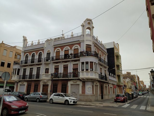 Visita a la ciutat vella y paseo por la playa - A Valencia con valentía (32)