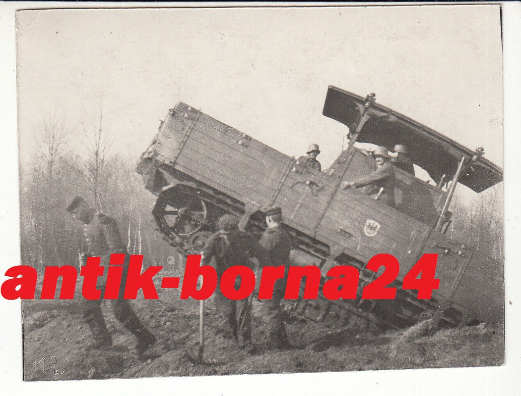 Foto Soldat Feldgrau Panzer Tank A7V Prototyp Versuchsfahrzeug Testgelände #140