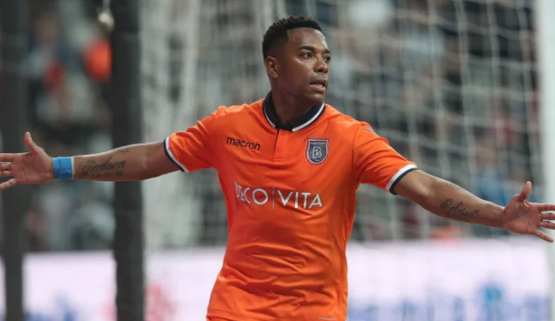 2020-10-11-11-48-07-Robinho-R-ckkehr-zu-Santos