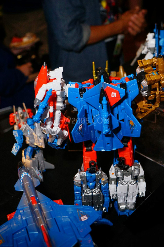 SDCC2015-Hasbro-Breakfast-Transformers-Combiner-