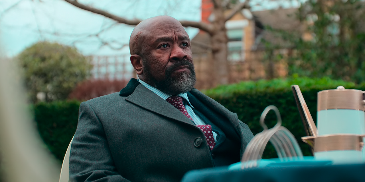 Gangs of London S03E01 Episode 1 1080p 10bit NOW WEB DL DDP5 1 HEVC Vyndros mkv snapshot 41 26 2026