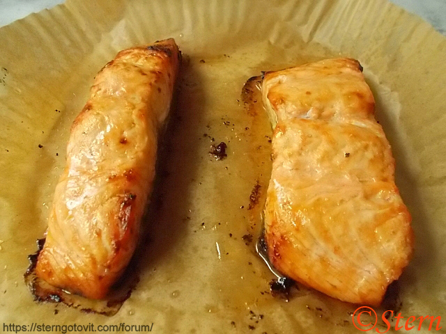 Лосось под медово-горчичным соусом