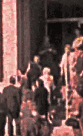 Darnell-6-FM-Prayer-Woman.gif
