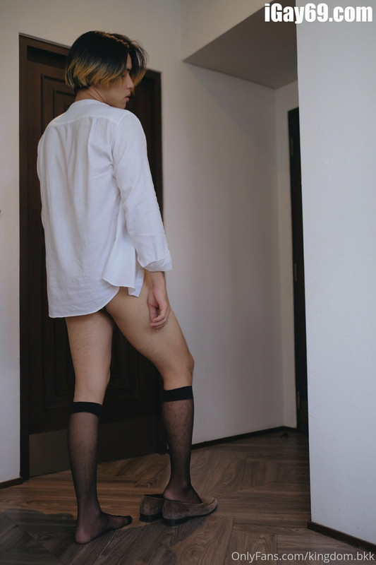044