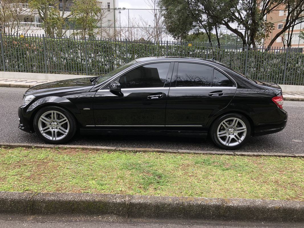 W204 - C350 2009 - 16 MKM, RARIDADE - R$ 108.000,00 Image