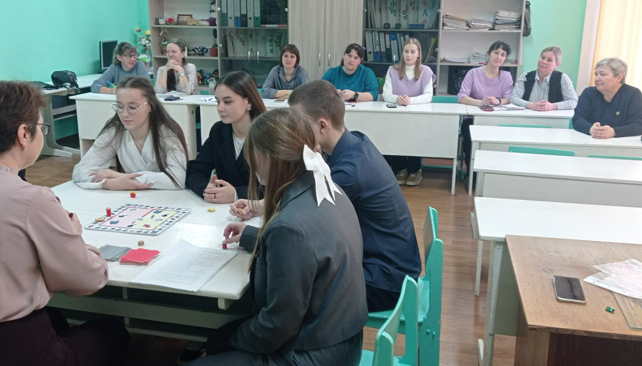 Н.В.Вельмович педагог-психолог  СОШ № 7  предсавляет  игровую технологию Конфликту. Нет в старших кл