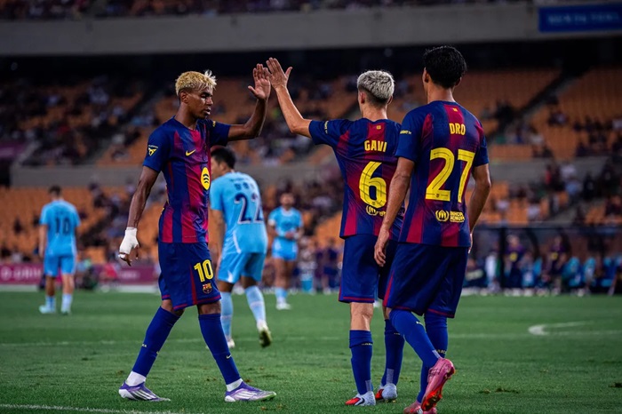 Barcelona vs Como 1907, 02h00 ngày 11/08