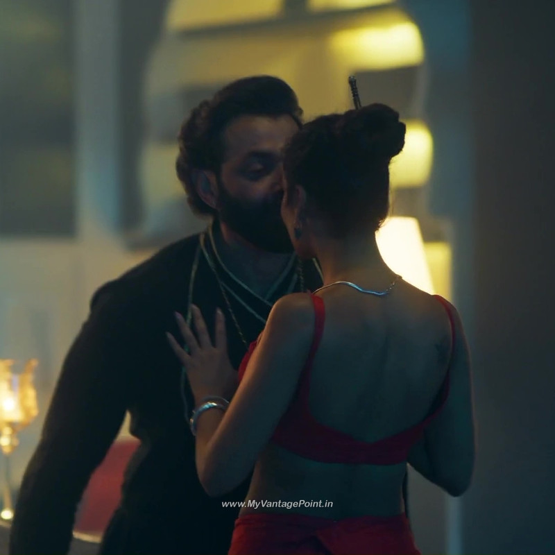 36Esha Gupta Hot in Aashram Web Series