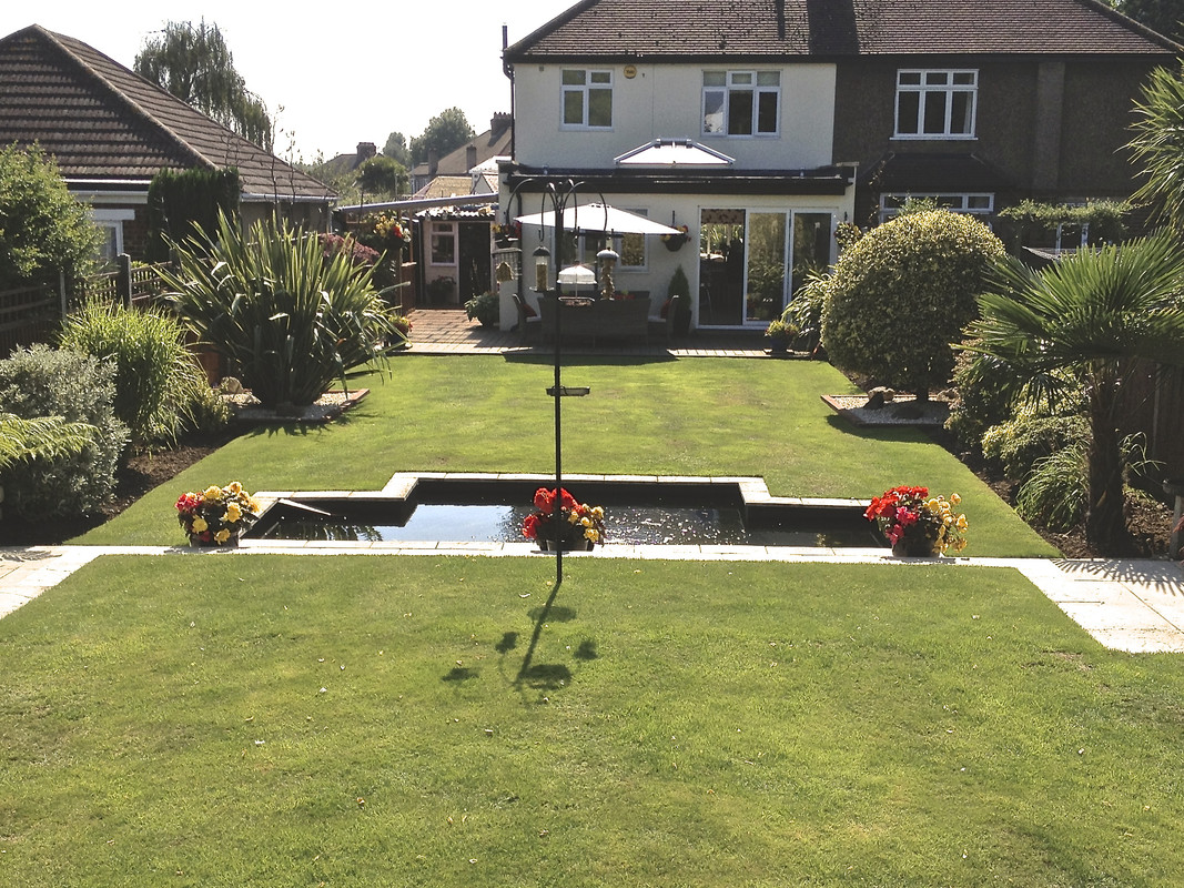 5D37A589-DE25-4E7B-AEF1-83A1E3BBC7A4