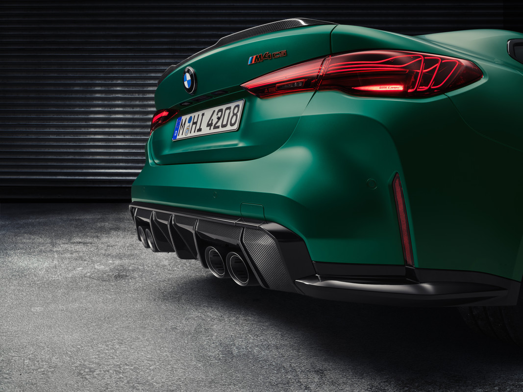 P90548650_highRes_the-all-new-bmw-m4-c