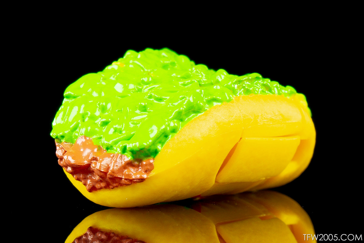 BotBots-Series-2-096