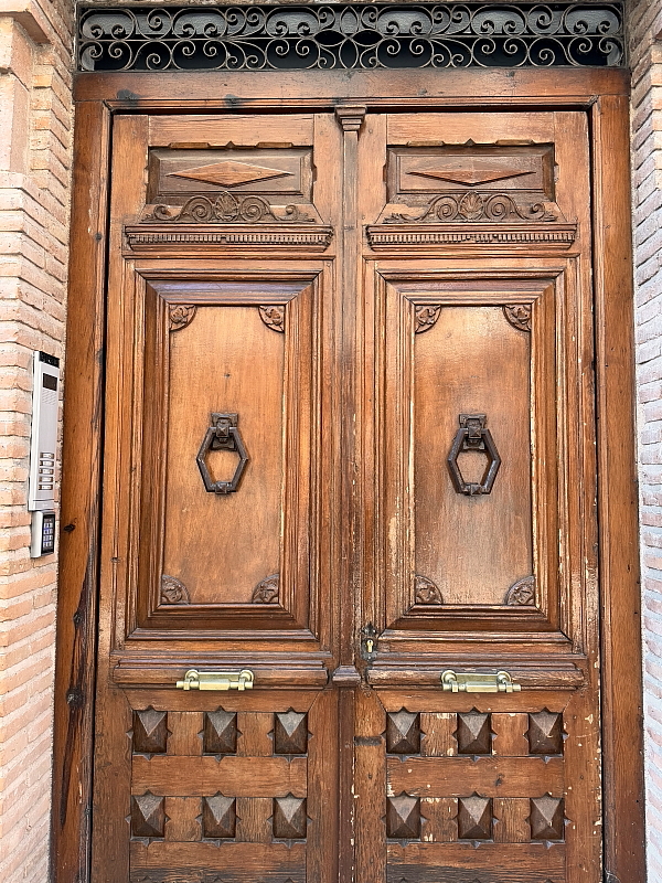 https://i.postimg.cc/kg8yHgPs/IMG-5129.jpg