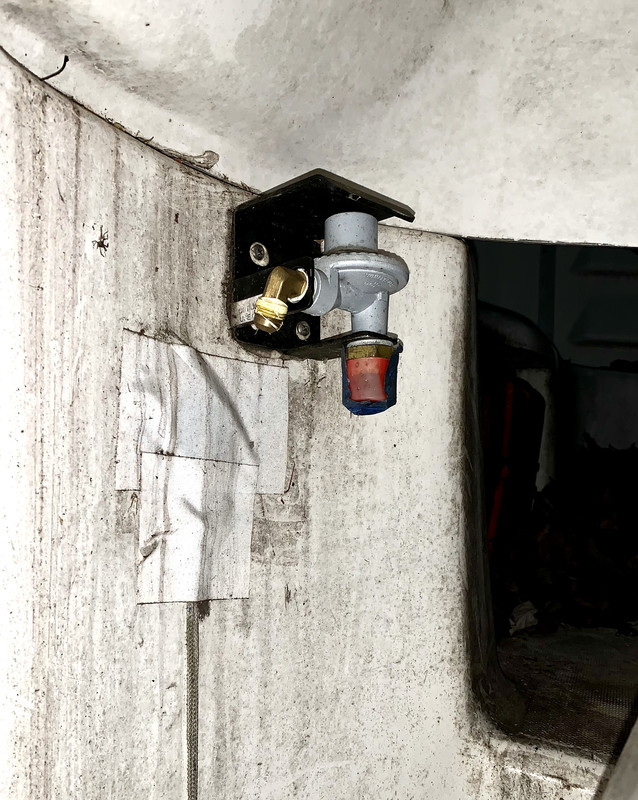 4DA61B3F-92F8-46C1-BD13-FB3F32E9E605