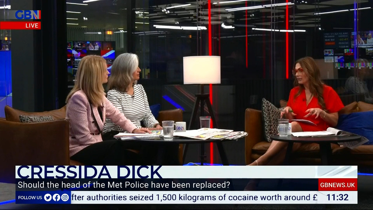 09.11 - 10.00.00 - Saturday Live UK. Opinion, news and a bit of fun o..._001.ts_snapshot_33.55.185