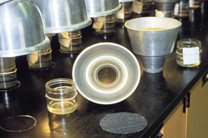 berlese_funnel