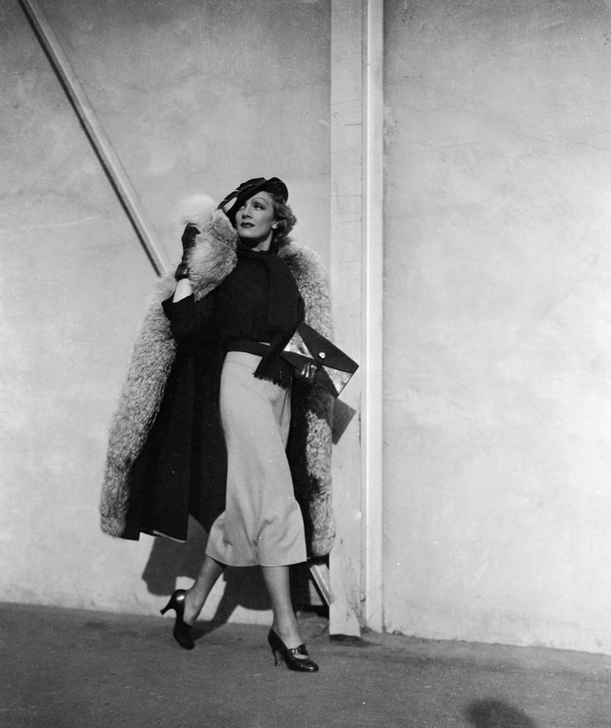 Marlene_Dietrich_b40