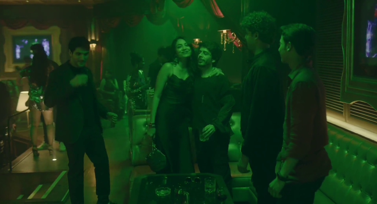 vlcsnap-2023-08-30-22h53m04s717