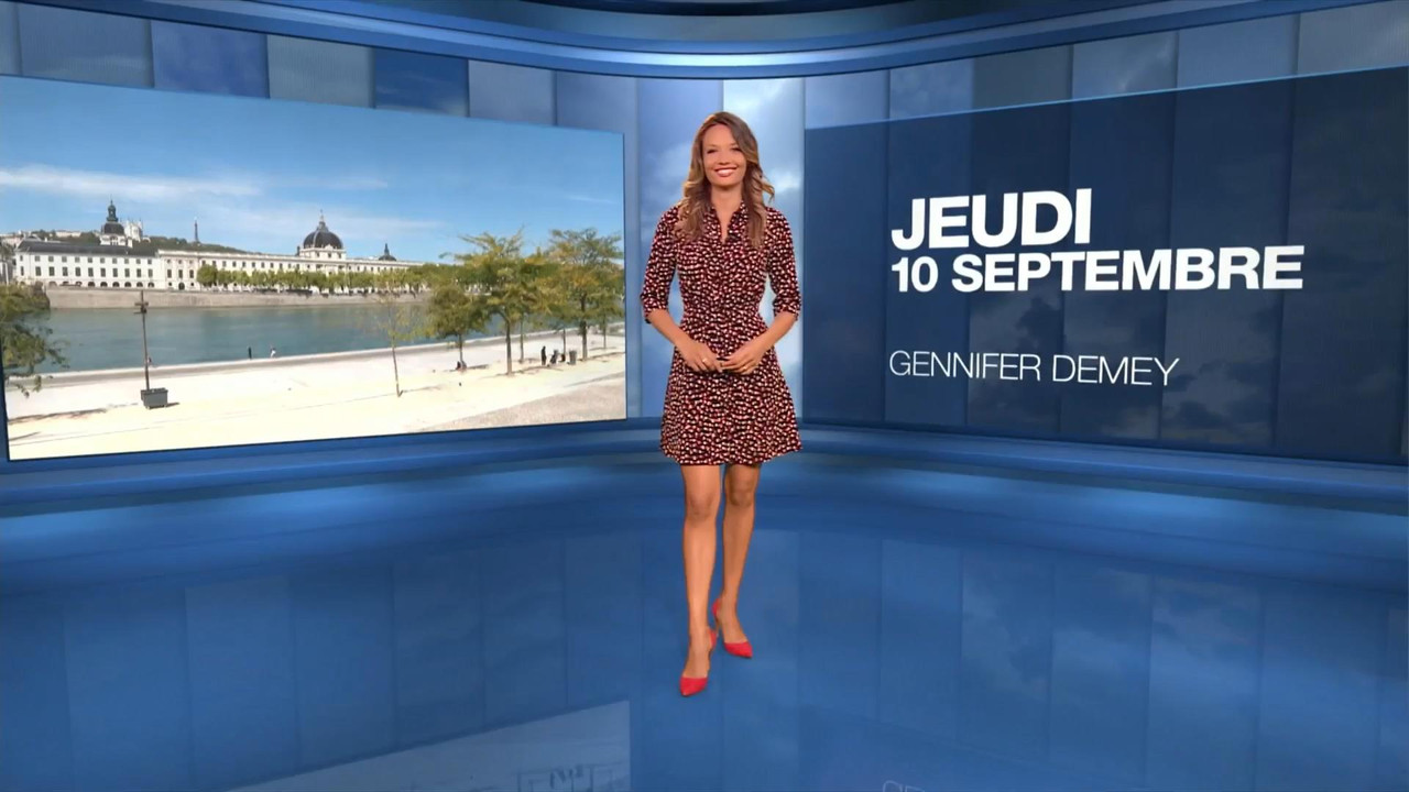 Gennifer Demey 2020-12-14.mp4_snapshot_00.00_[2020.12.14_01.20.54]