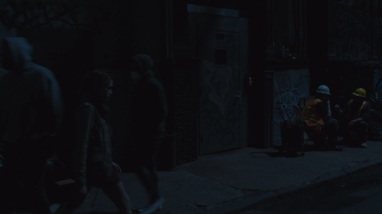 Mr.Robot.S03E01.Modalita.risparmio.energetico.720p.BDRip.ITA.ENG.AC3.x264-BlackBit[screenshot 8]