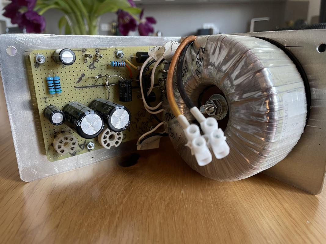 71FC90D7-881D-49D4-8319-406E777E53F8