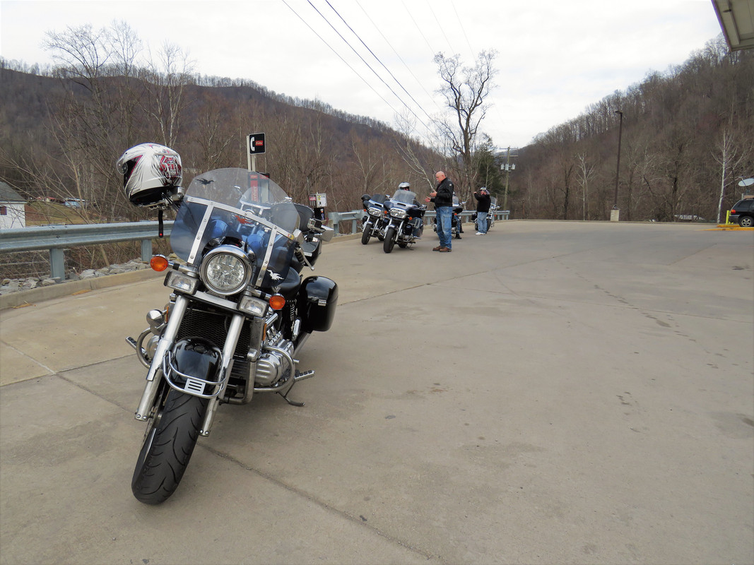 8652D3F9-F159-48F1-A8AB-798D3C7614FC