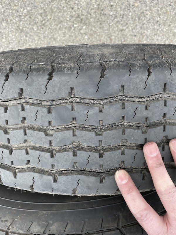 FA8A76F4-15C2-4FBB-8ACB-ACF21EDE3808