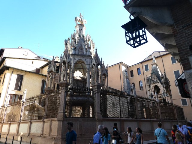 DÍA 8 – Verona / Ópera en Arena di Verona - Dolomitas y noreste de Italia en verano de 2025 (28)