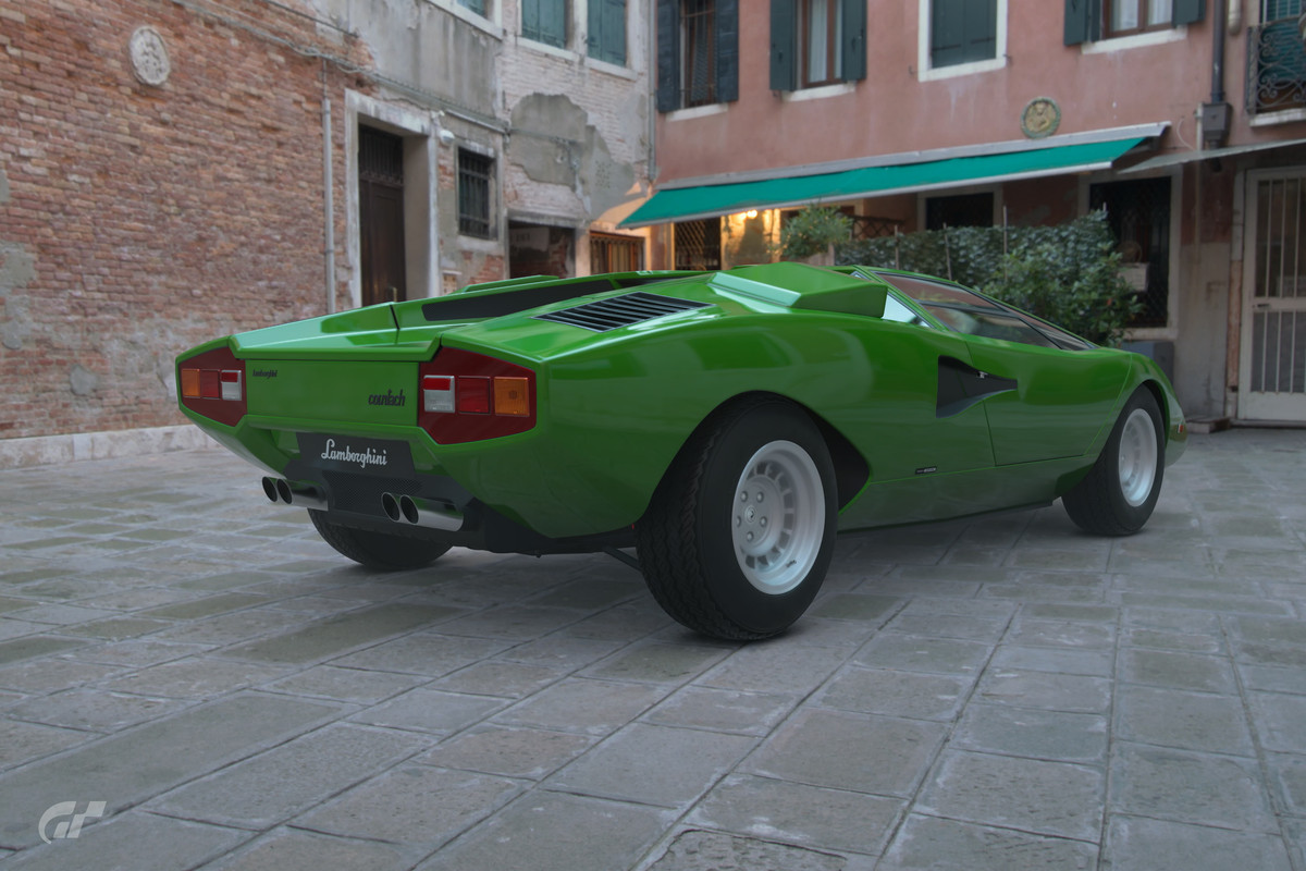 Calle-Fenice.jpg