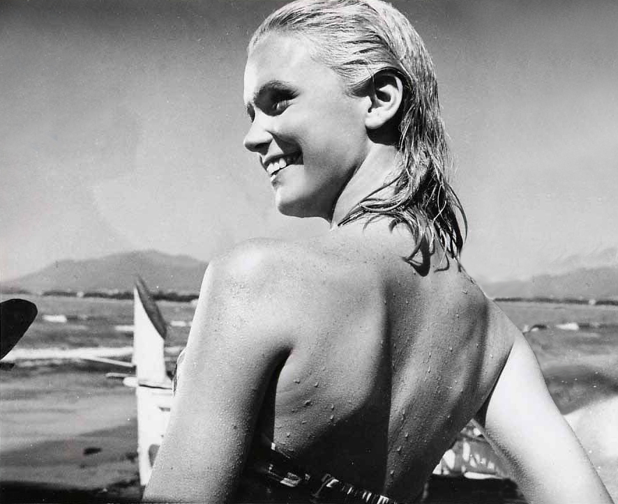 Lee_Remick_e01